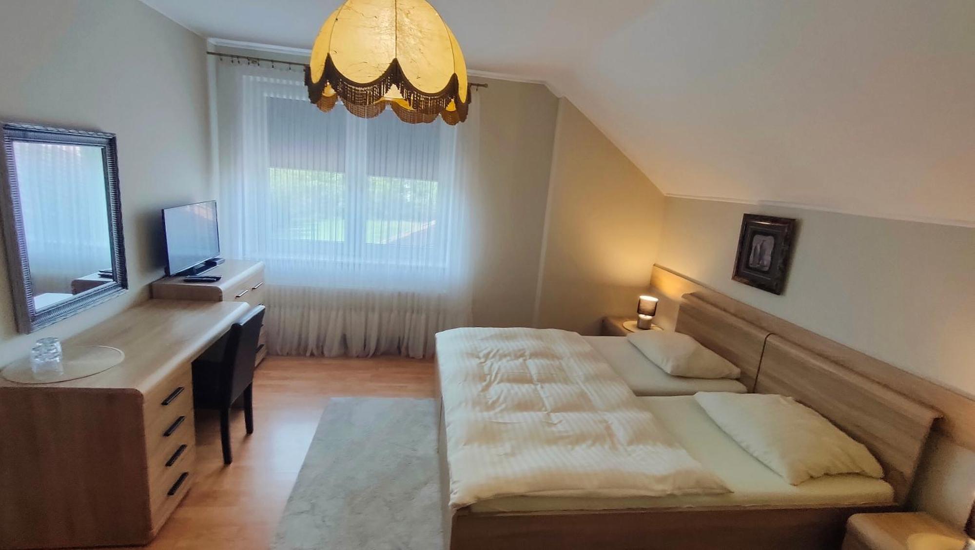 Noclegi U Maxa Niewierz Esterno foto